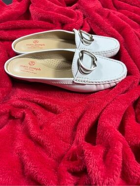 MARC JOSEPH NEW YORK
WOMEN'S BEDEL AVE MULE SHOE SZ 8.5 NEW NEW NEW